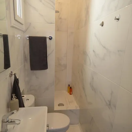 Californie - Superbe Proche Mer, Aeroport Et Tramway * Nice